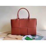 Bottega Veneta Arco Tote Bag 609175 Red