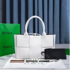 Bottega Veneta Arco Tote Bag White