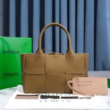 Bottega Veneta Arco Tote Bag Yellow Emerald