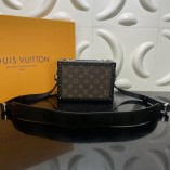 Louis Vuitton Clutch Box Monogram Macassar Canvas M20252