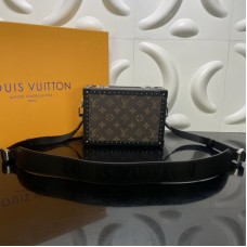 Louis Vuitton Clutch Box Monogram Macassar Canvas M20252