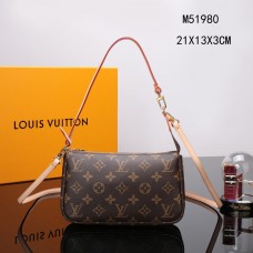 Louis Vuitton Pochette Monogram HandBag M51980