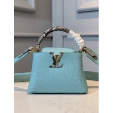 Louis Vuitton Capucines Mini Bag M96467