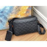 Louis Vuitton Duo Messenger G65 in Black Bags M69827