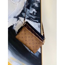 Louis Vuitton Prefall Pochette Bag M45555