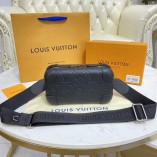 Louis Vuitton Horizon Clutch Taurillon Monogram M20439