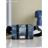 Louis Vuitton Trunk Slingbag Ocean Blue N50061