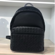 Bottega Veneta Intrecciato Leather Backpack 7786 Black