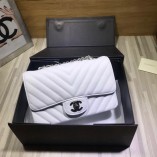 Chanel Small Flap Bag 1116 Caviar V Line In White