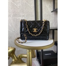 Chanel FW2020 Vintage Sheepskin Flap Bag AS2055/AS2056 Black