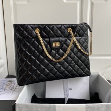 Chanel Diamond Pattern Vintage Handbag AS6611/black