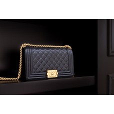 Chanel Le Boy Flap Bag Quilted Caviar bag Medium Black/Golden 67085