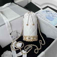 Chanel Bucket With Chain Lambskin Imitation Pearls Gold Metal AP2257 White