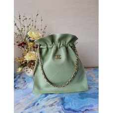 Chanel 2020 Drawstring bag Green