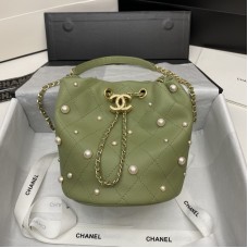 Chanel Pearl cosmetic Bucket Bag Green