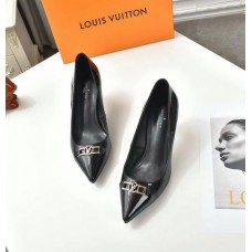 Louis Vuitton Classic Pointed Toe Kitten Heel Shoes