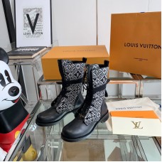 Louis Vuitton New in 2021 Since 1854 Metropolis Flat Ranger Boots Gray 1A8DF6