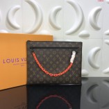 Louis Vuitton Monogram Canvas PochetteA4 Clutch Bag