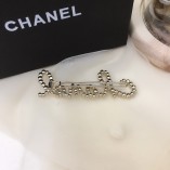 Chanel Code H1325 Small Pearl Font Hairpin