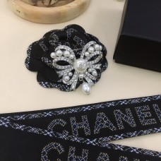 Chanel Code A3076 Bow Tie With Pearl Brooch