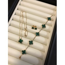 Van Cleef & Arpels Medium Malachite Five Flower Bracelet Suit